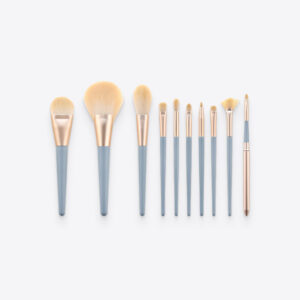 10-Piece Makeup Brush Set with various brushes.