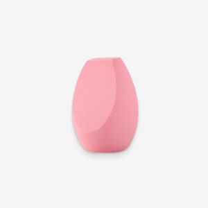 Flawless Makeup Beauty Blender Sponge with soft texture.