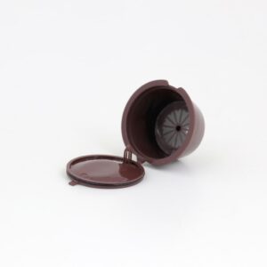 Reusable coffee pod with coffee beans and coffee machine