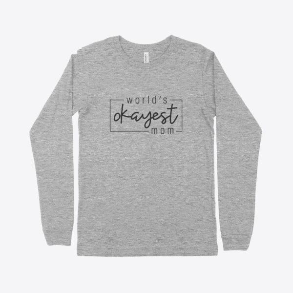 Women's jersey long sleeve t-shirt featuring 'Okayest Mom' design